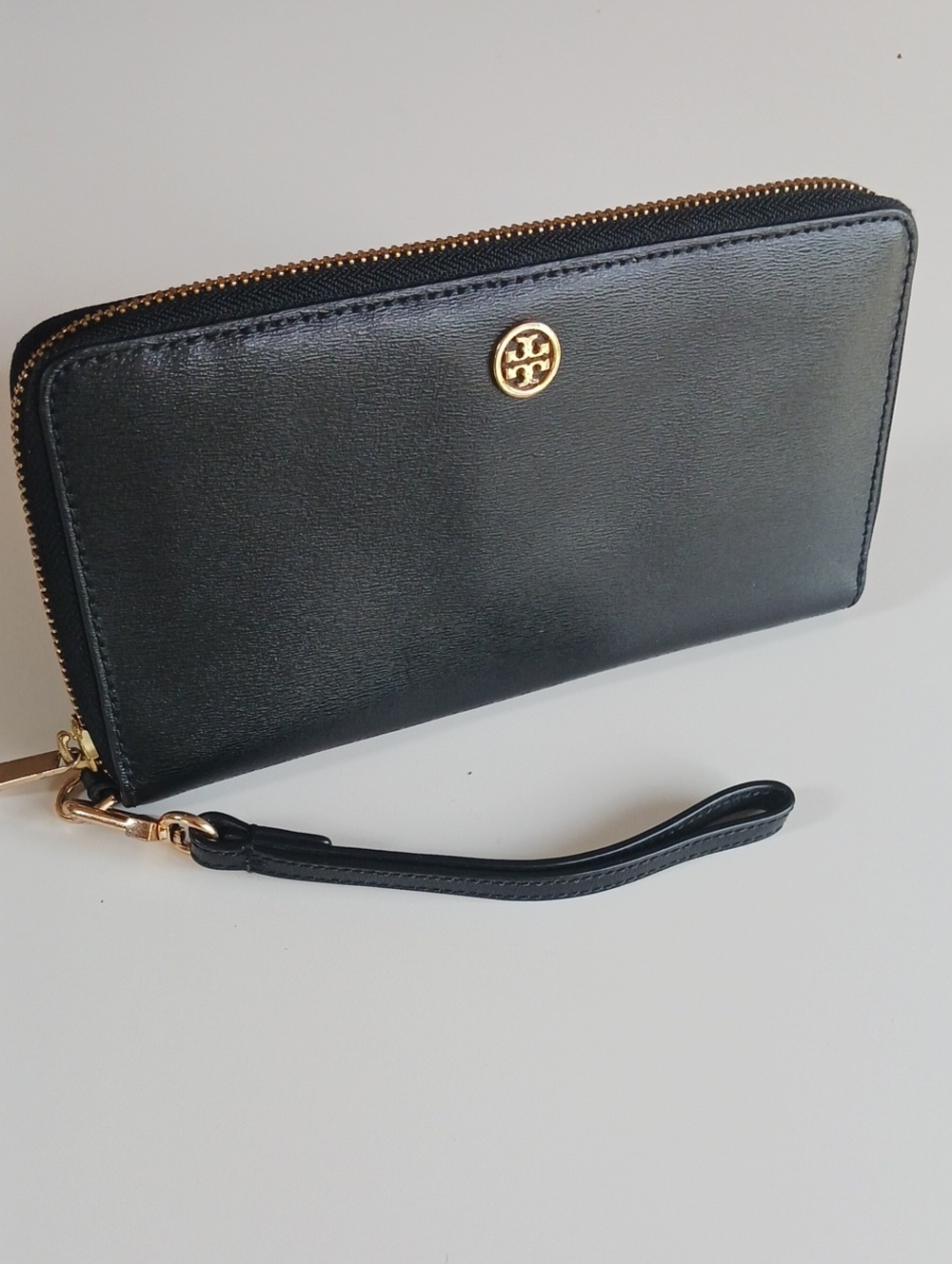 Tory Burch Robinson Wallet